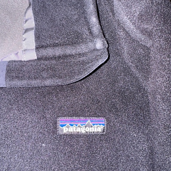 Patagonia Men's Black Performance Jacket - Picture 2 of 5